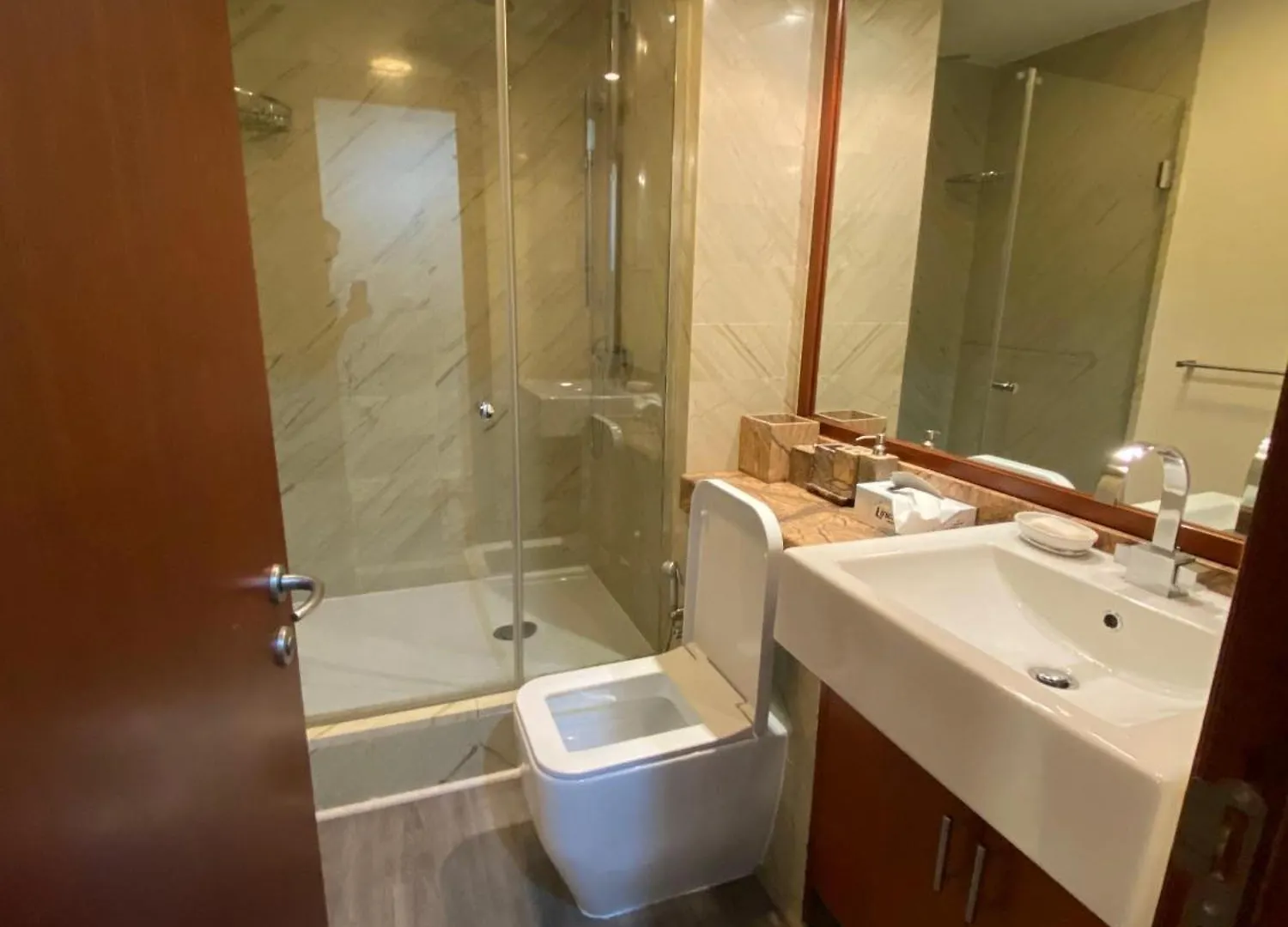 Exquisite 3 Bedroom Apartment With Marina View Dubai